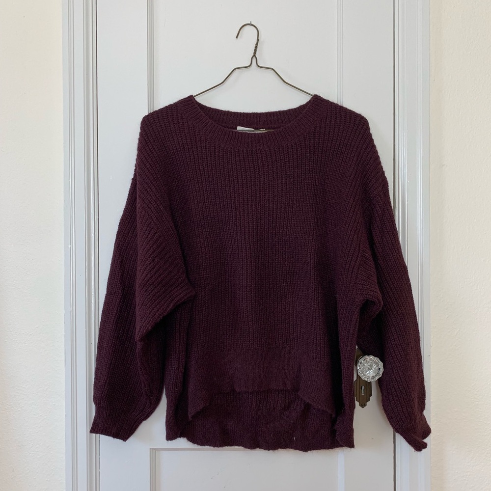 Women’s High Low LOGG Sweater